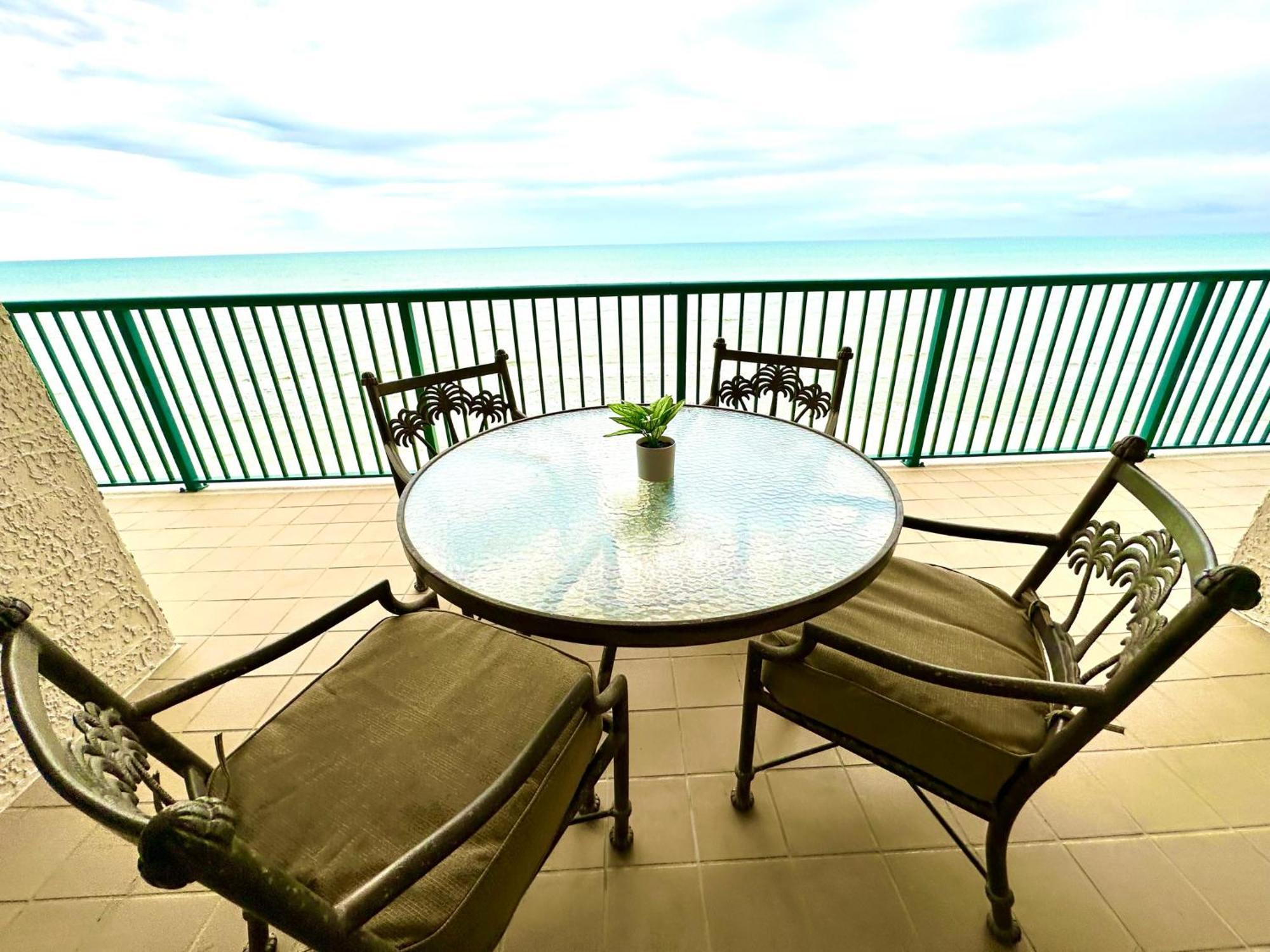 Вилла Oceanfront Beautiful Paradise Дейтона-Бич Экстерьер фото